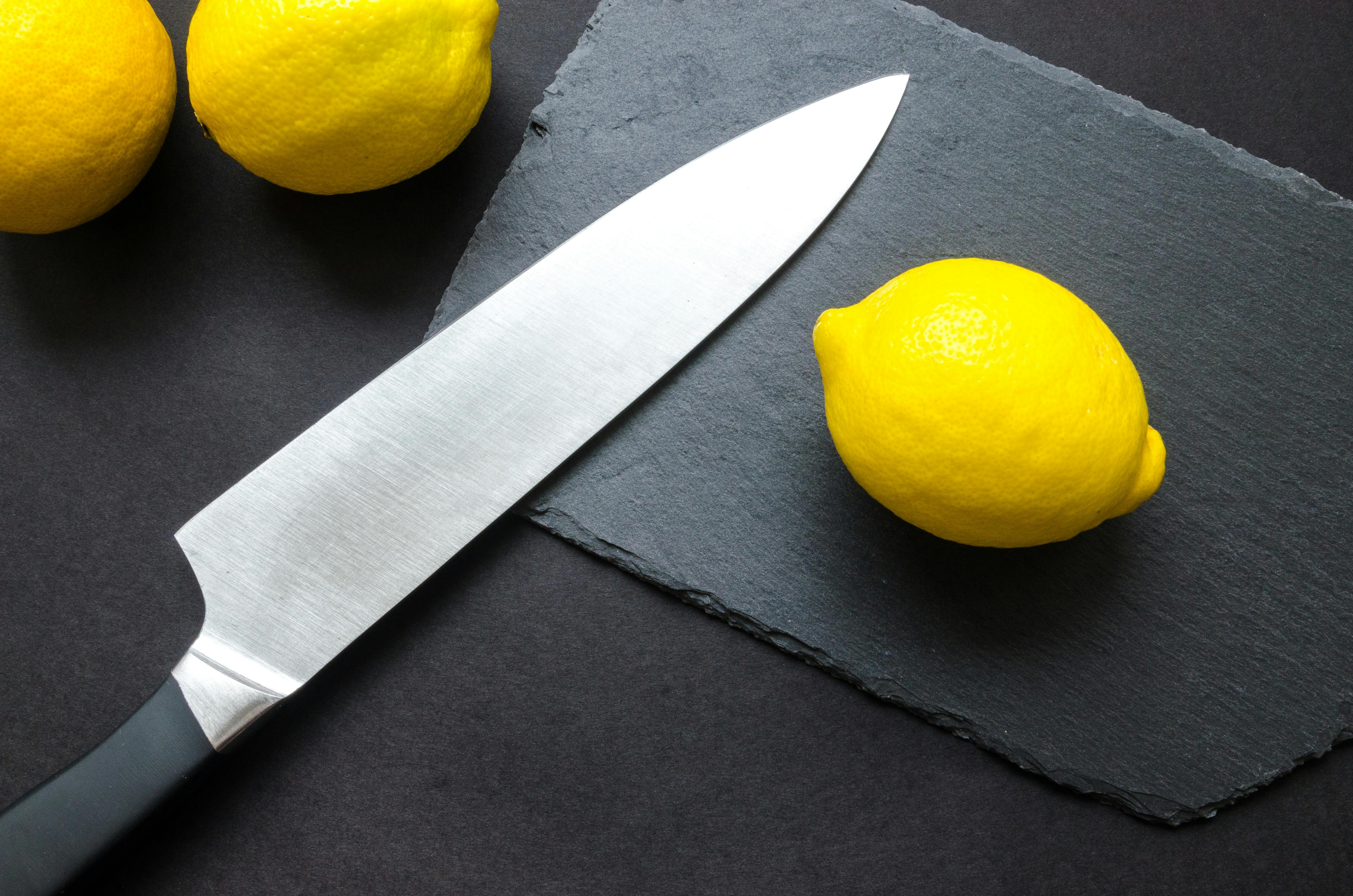 Kitchen knives