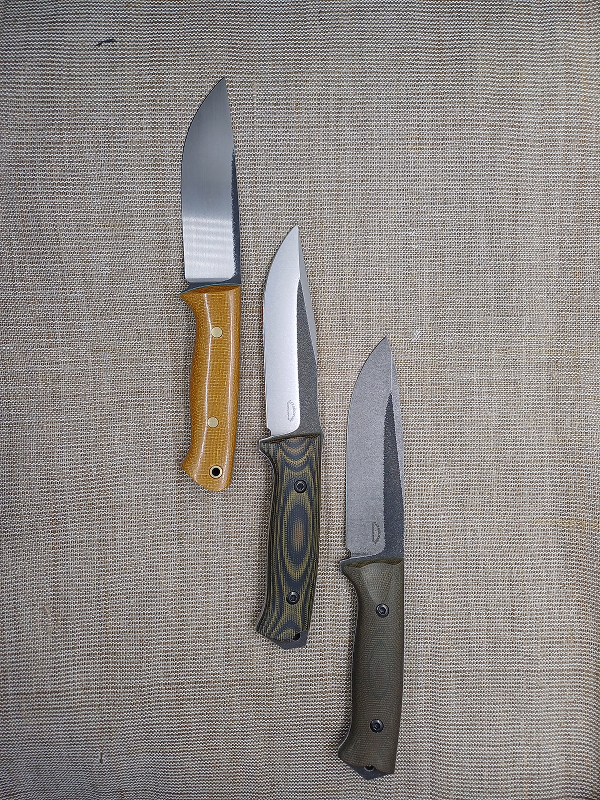 Oleksandr Liaskovskii Ukrainian master bladesmith crafting custom handmade knives for bushcraft, hunting, military, and kitchen use