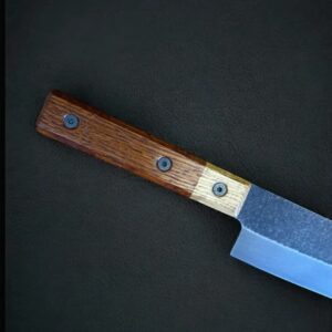 SavaKnife — Ukrainian bladesmith Maksym Sava forging handcrafted knives in his workshop