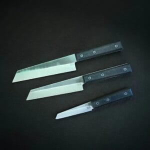 SavaKnife — Ukrainian bladesmith Maksym Sava forging handcrafted knives in his workshop