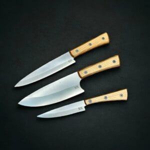 SavaKnife — Ukrainian bladesmith Maksym Sava forging handcrafted knives in his workshop